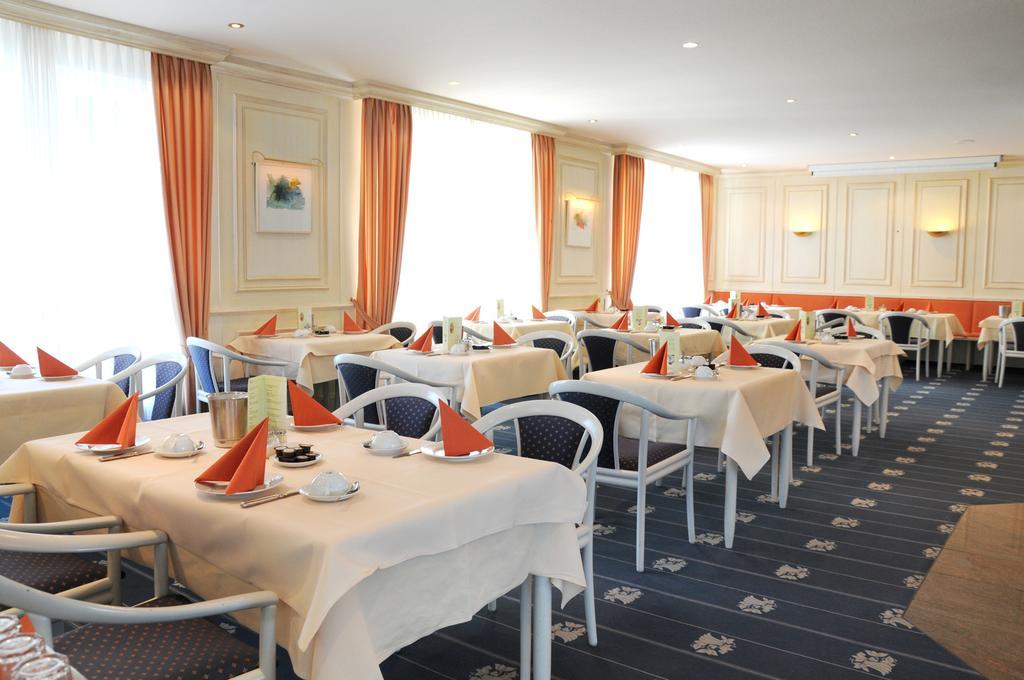 Hotel - Restaurant Erich Roediger Bad Staffelstein Exterior photo